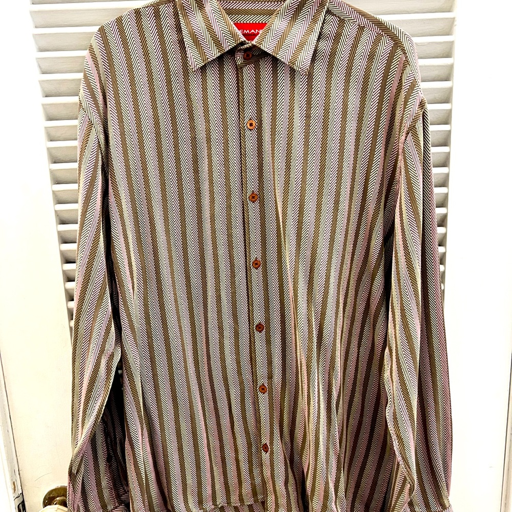 Emanuel Ungaro women’s button up in #menswear style.